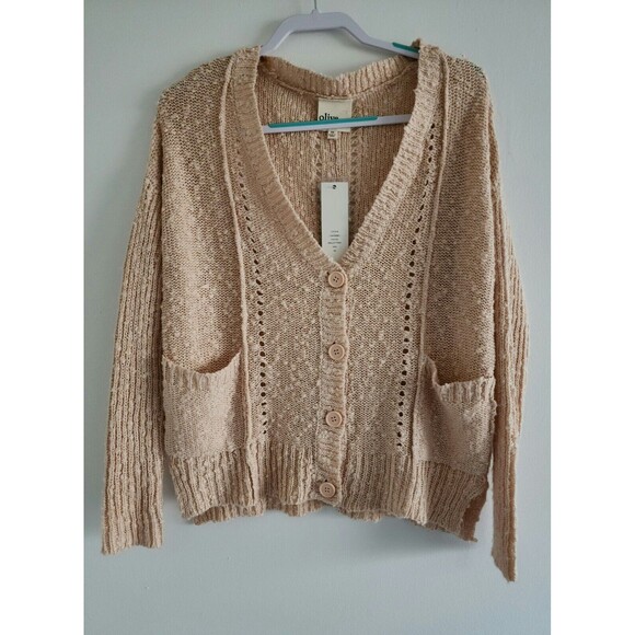 Olive & Oak Sweaters - NWT Lulus Olive & Oak Warmest Wishes Knit Cardigan Sweater Beige Oversized Sz XS